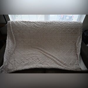 50" x 60" Soft Sherpa Beige Throw Blanket